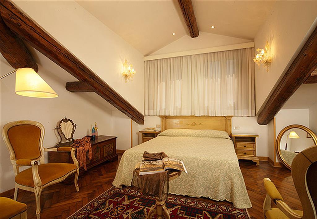Hotel Bisanzio Venedig Zimmer foto